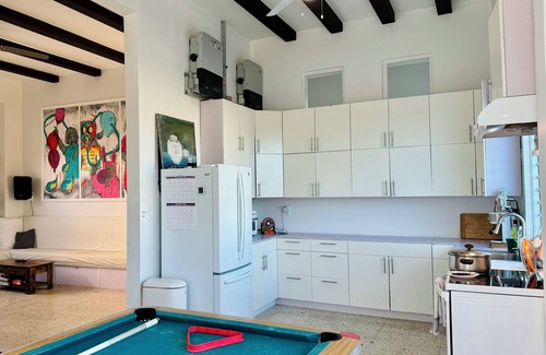 Arecibo Pueblo House | Stunning 4 Bedroom Atlantic Ocean View Loft in Arecibo, ac,wifi, newly remodeled