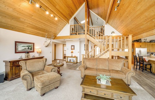 Brewster House | Stunning A-Frame Home w/Views, 10 Mi to Okanogan!