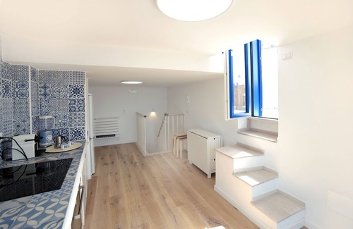 Peschici Apartment | Stunning apartment with sea view in the heart of Peschici