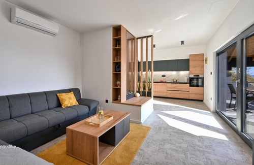Marija Bistrica House | Stunning home in Marija Bistrica
