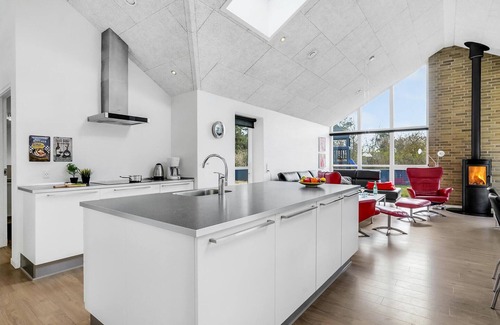 Blavand Strand House | Stunning home in Blåvand with WiFi