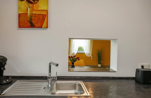 Memmelsdorf House | Stunning home in Lichteneiche with WiFi