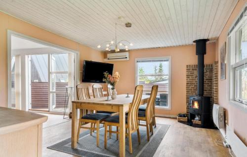 Saksild Strand House | Stunning Home In Odder With Sauna