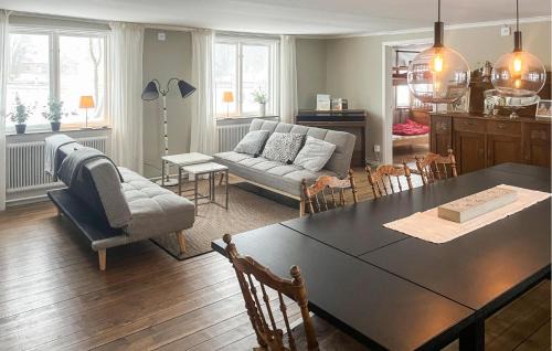 Tingsryd House | Stunning Home In Tingsryd With Wifi