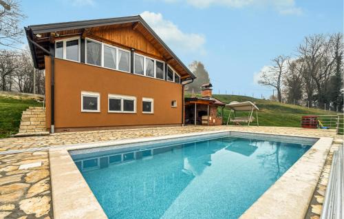 Vinica House | Stunning Home In Vinica Breg With Sauna