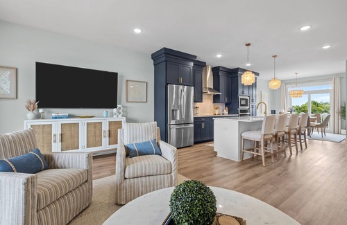 Morehead City House | Stunning Inlet Cove Townhome (Dock Holidays)