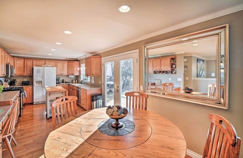 Lake Morton-Berrydale House | Stunning Kent Lake House w/Private Dock!