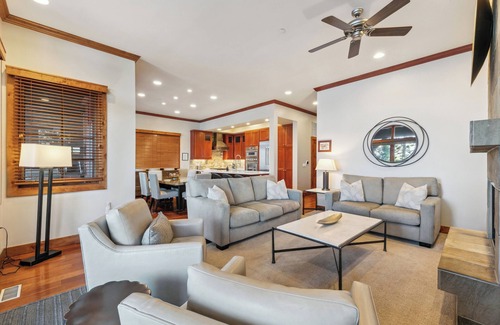 Sierra Shores Condo | Stunning Lakefront Views, Hot Tub, A/C, Sierra Shores #1