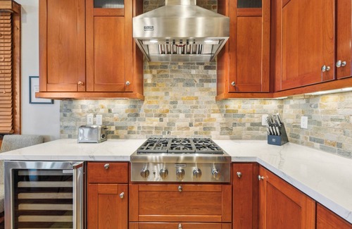 Sierra Shores Condo | Stunning Lakefront Views, Hot Tub, A/C, Sierra Shores #1