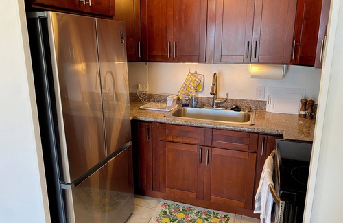 Downtown Honolulu Condo | Stunning ocean, mountain, and city views from Downtown Honolulu. Pet friendly!