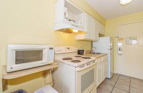 Myrtle Beach Condo | Stunning Ocean View- Recently Updated Studio- Sea Mist 51509