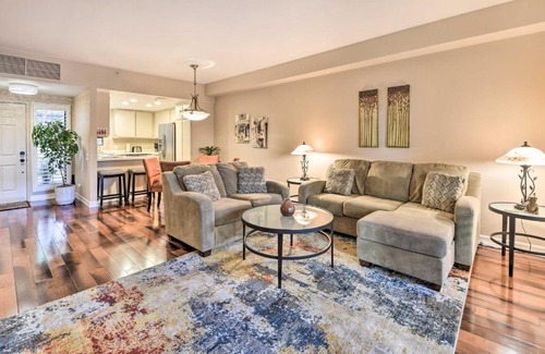 Baristo Apartment | Stunning Palm Springs Condo Walk to Downtown