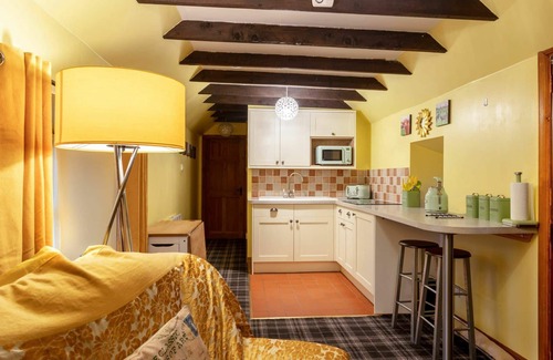 Aberchirder House | Stunning private villa for 2 people with WIFI