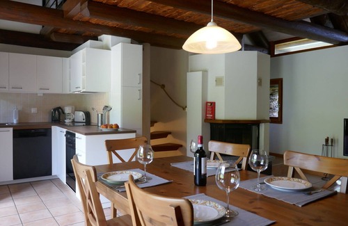 Acquarossa House | Stunning private villa for 6 people with WIFI, TV, patio and pets allowed