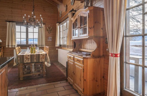 Chamoson House | Stunning private villa for 6 people with WIFI, TV and terrace