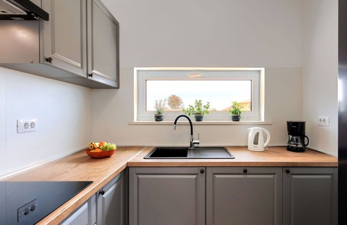 Jadreski House | Stunning private villa for 5 guests with A/C, WIFI, private pool, TV, terrace and panoramic view