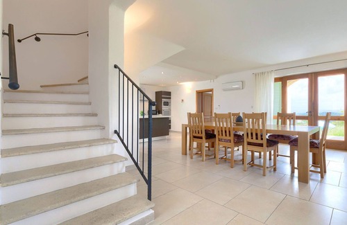 Baredine Villa | Stunning private villa for 8 guests with private pool, A/C, WIFI, TV, terrace and panoramic view