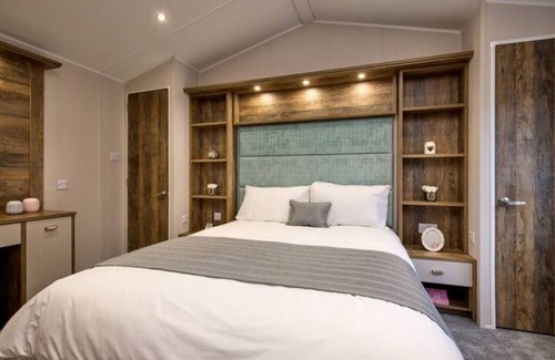 Letham Grange Cabin | Stunning Sheraton in Arbroath