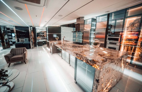 Zona Rosa Apartment | Stunning Sound-proof Penthouse in Parque Lleras