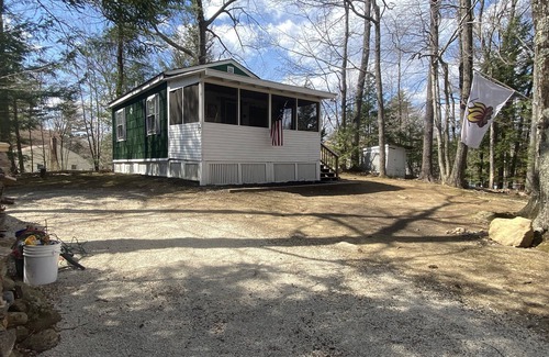 Northwood Cottage | Stunning updated cottage. Includes canoe! Dog Friendly!