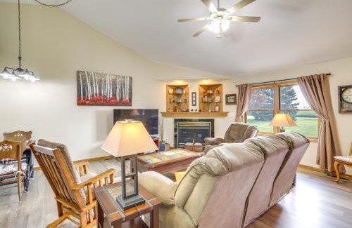 Sturgis House | Sturgis Home with Yard Less Than 1 Mi to Minnewaukan Lake