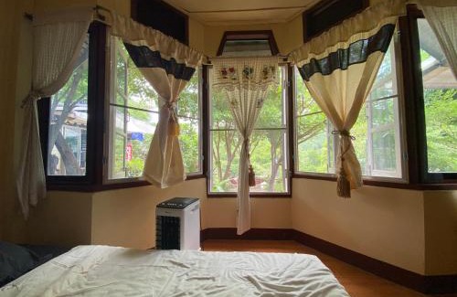 Chong Kham Hotel | Styles Stay