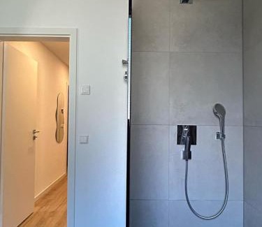 Bruchsal Apartment | Stylische Designwohnung direkt am Schloss Bruchsal mit 80 m2