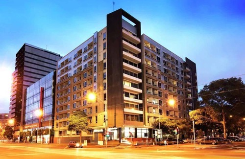 Carlton South Apartment | Stylish 2BR Apt Steps from Vic Market with Parking