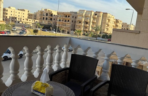 Ash-Shruq Apartment | Stylish 2BR Flat – El Shorouk, Near Madinaty