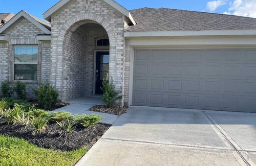 Rosenberg House | Stylish 3BR House w/Fenced Yard.