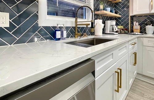 Cleveland Heights House | Stylish 3BR in Cleveland Hts | Close to Clinic, UH