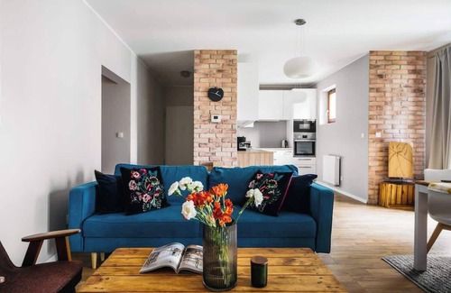 Kazimierz Apartment | Stylish 6-person apartment with movie posters