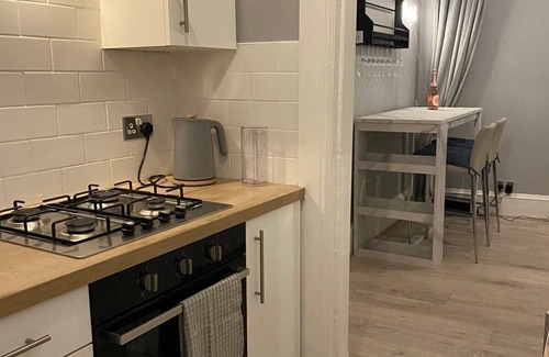 Glasgow Westend Condo | Stylish Apartment in Glasgow's West End