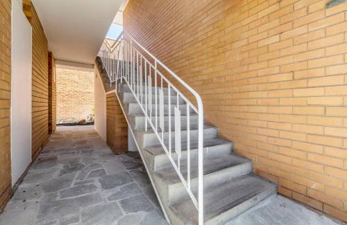 Carlton Apartment | Stylish Apartment in Carlton - 6415