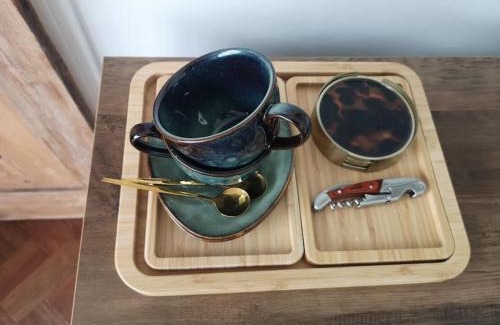 Horsham Apartment | Stylish apartment in Horsham with parking and own entrance