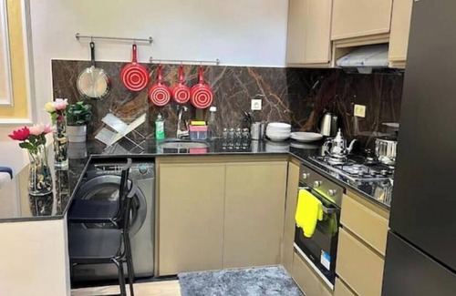 LA GIRONDE Apartment | Stylish App, 5 Min Walk to Casa Port-Casablanca