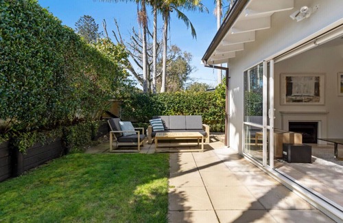 Remuera Apartment | Stylish Executive Remuera Home| by Furnished Rentals