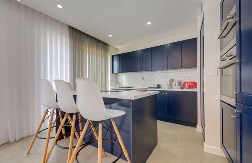 Nadur Apartment | Stylish Gozo Penthouse Spacious and Quiet Terrace