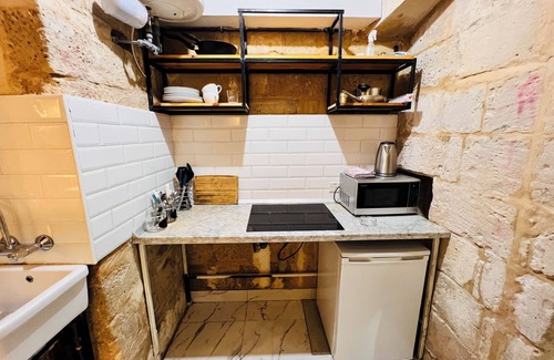 Birgu Apartment | Stylish House of Character