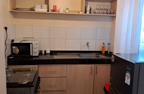 Mlolongo Apartment | Stylish One bedroom apartment. Family friendly. 7 minutes to airport and SGR!