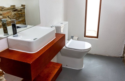 Portalegre Villa | Stylish Rural Getaway in Alentejo