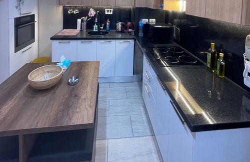 Hurghada Apartment | Stylish Seaview 2BR Rooftop smart Penthouse