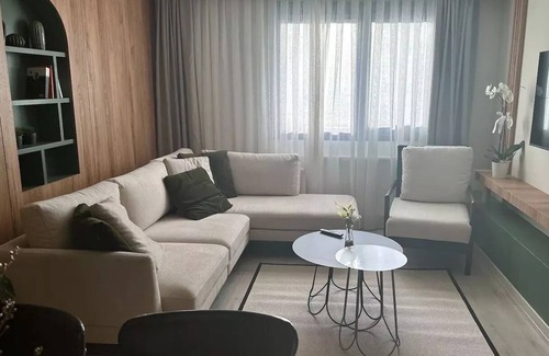 Inegeul Apartment | Stylish Seaview Flat in Ortaköy