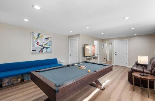 West Bellevue House | Stylish & Spacious Retreat in Downtown Bellevue