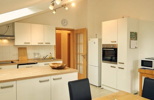 Gilching Apartment | Stylish, spacious vacation apartment in Fünfseenland