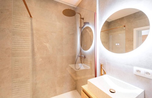 Historisch centrum Apartment | Stylish Studio for 2 Steps from Grote Markt