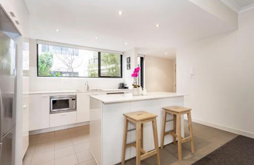 Subiaco Apartment | Subiaco Rooftop on Sheen