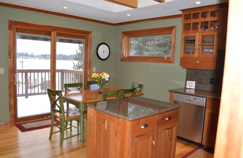 Athelstane House | Sugar sand beach on crystal clear lake, 4 bedroom house with fireplace