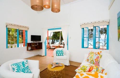 Friendship House | Sugarapple Bequia Beach Cottage