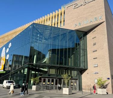 Mont-sur-Marchienne Apartment | Suite 06